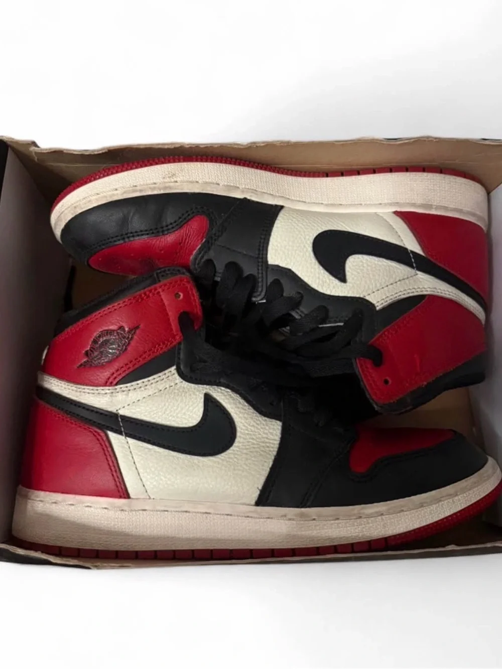 Jordan 1 Retro High OG Bred Toe